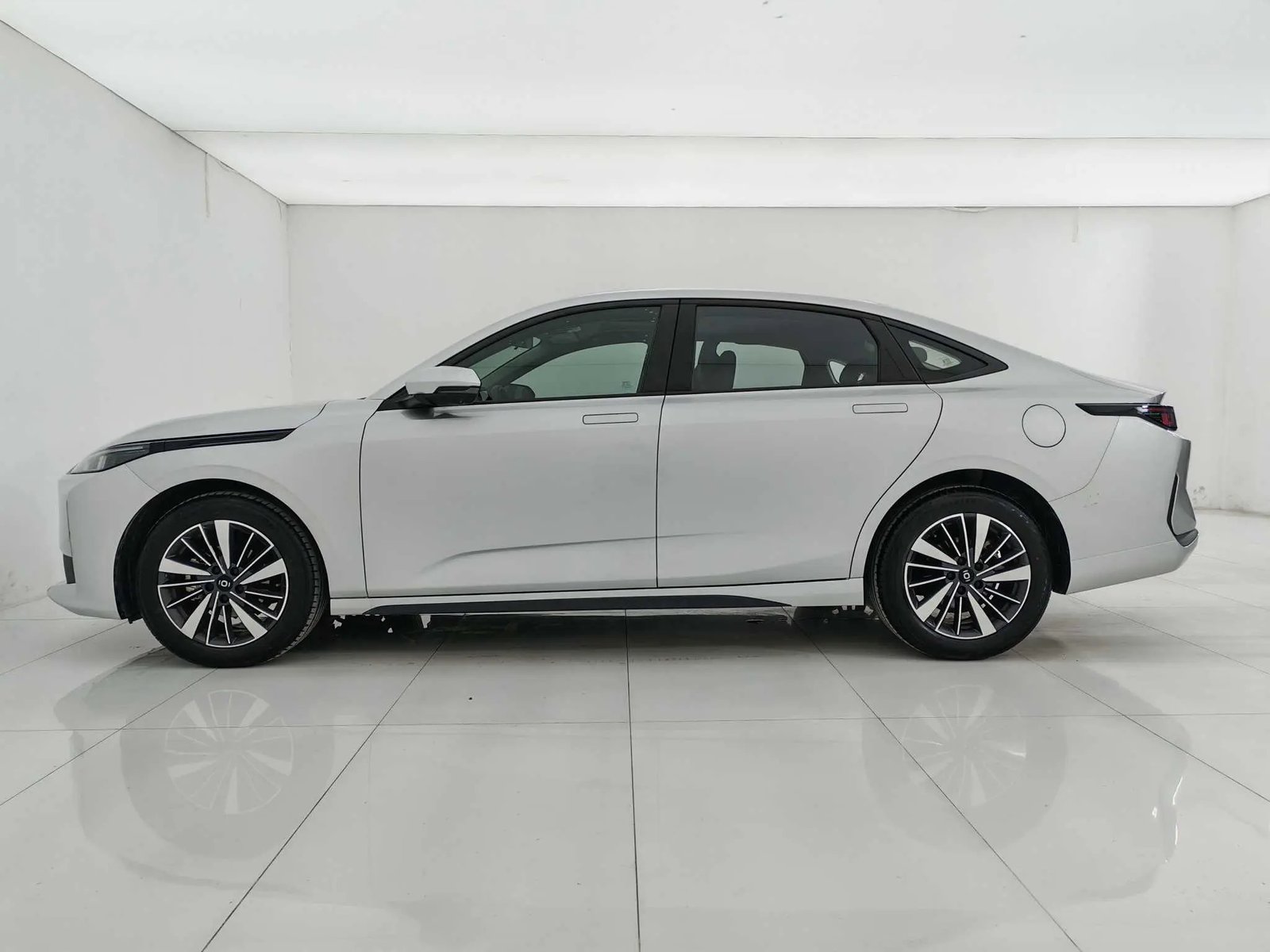 2024 Changan A05 thumbnail 5
